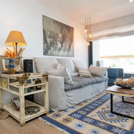 Global Cala - By Global Holidays 21484 Holiday home